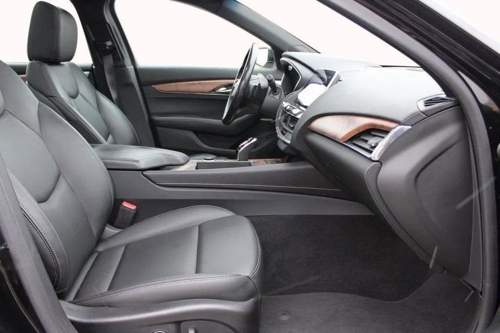 2021 Cadillac CT5 Luxury