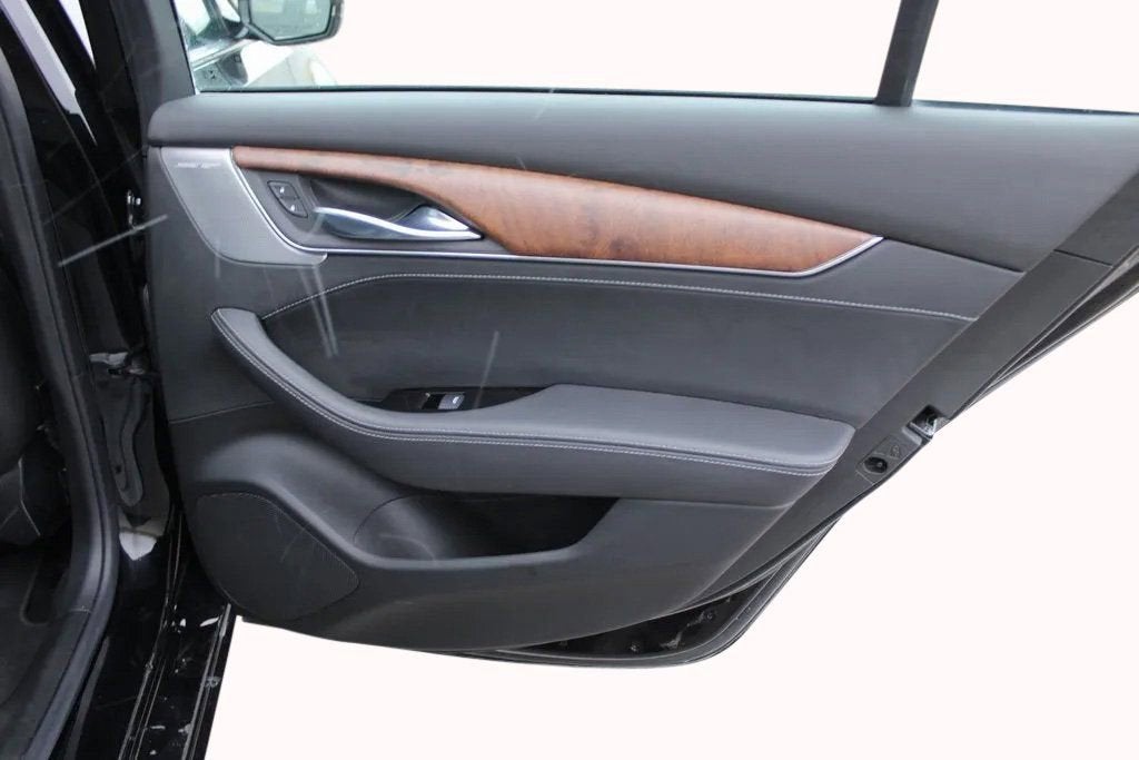 2021 Cadillac CT5 Luxury