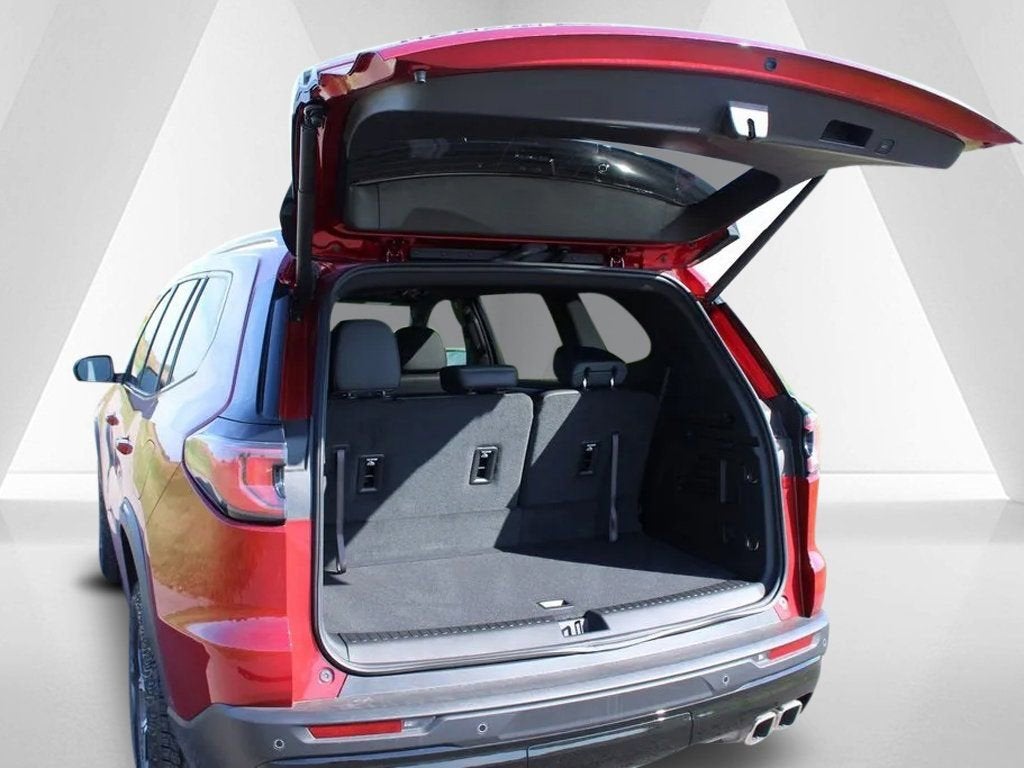 2025 GMC Acadia AT4