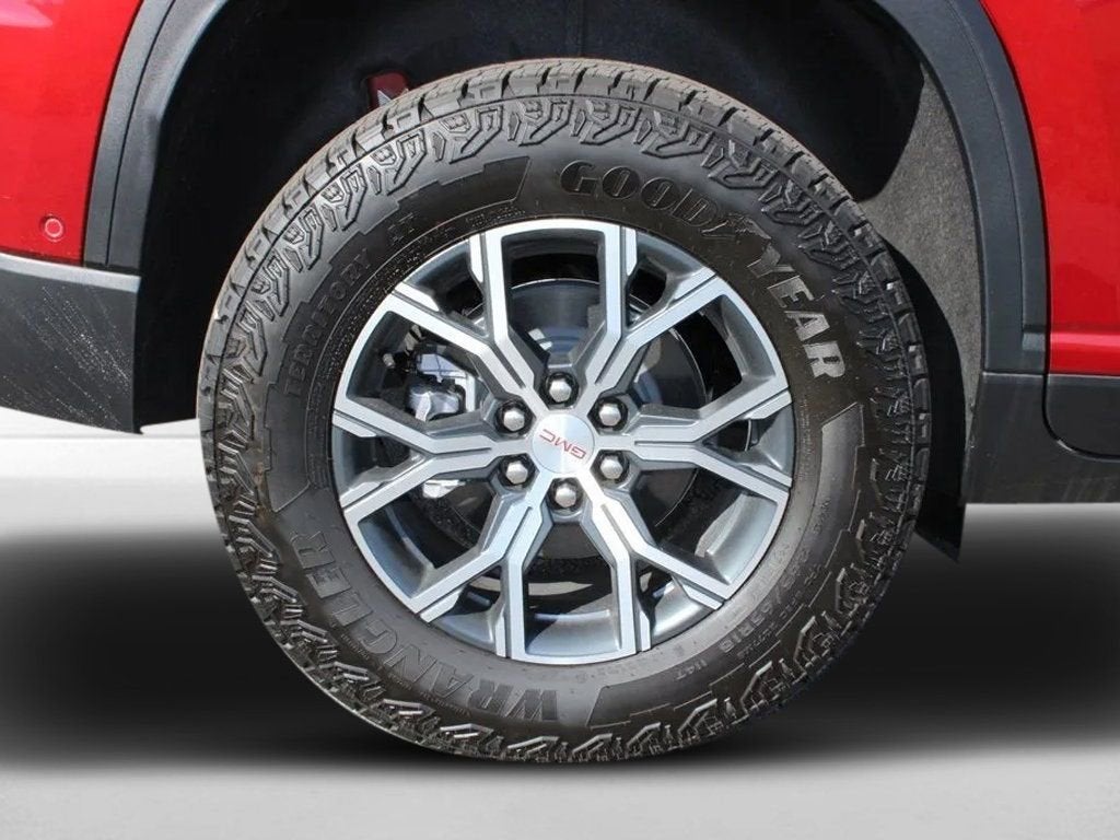 2025 GMC Acadia AT4