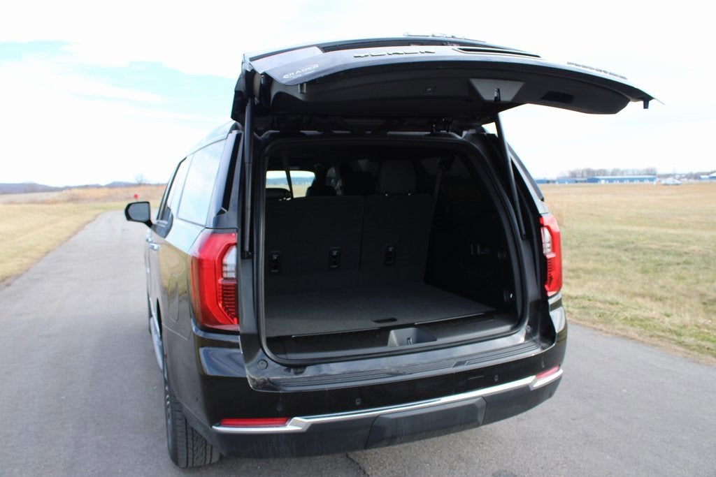 2025 GMC Yukon XL Elevation