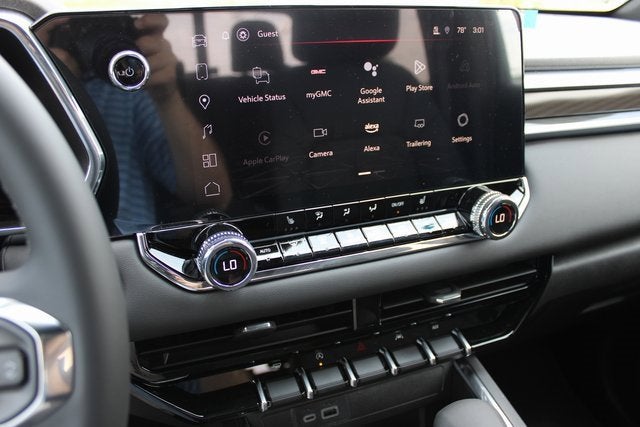 2025 GMC Canyon Elevation