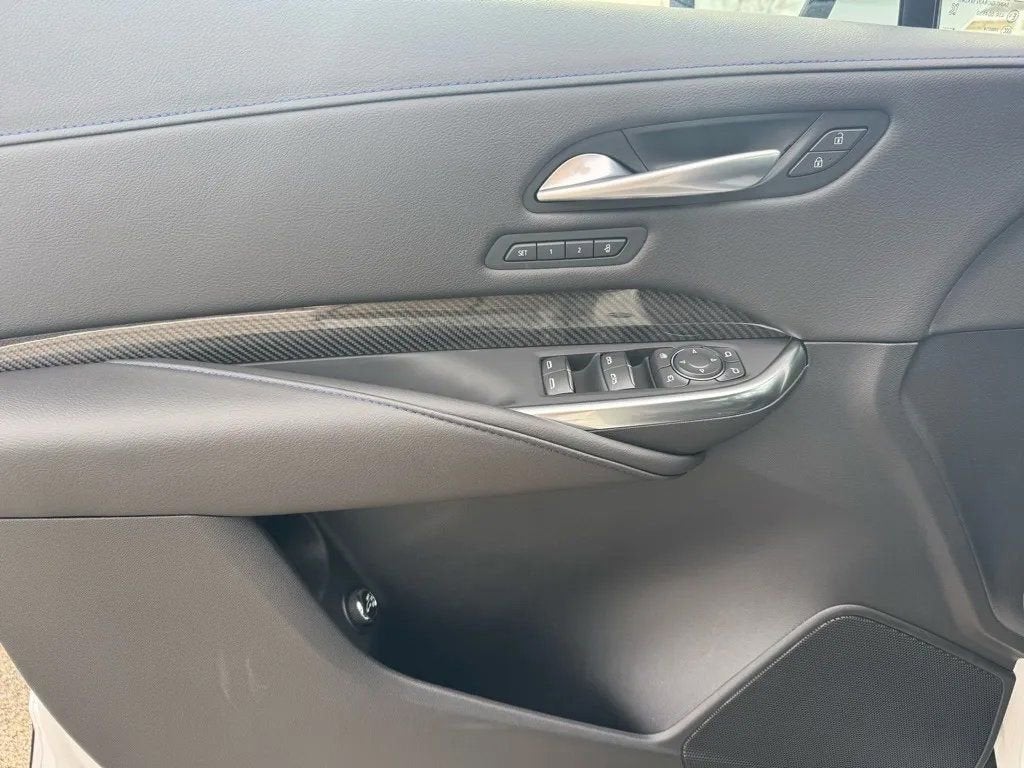 2025 Cadillac XT4 Sport