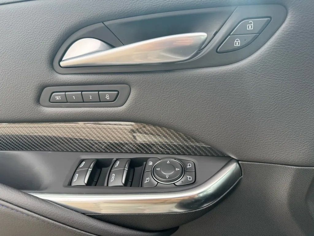 2025 Cadillac XT4 Sport