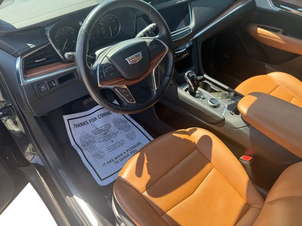 2024 Cadillac XT5 Premium Luxury