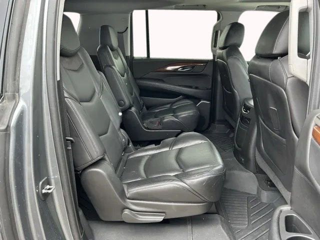 2020 Cadillac Escalade ESV Luxury