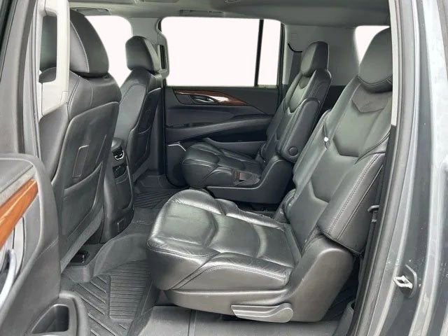 2020 Cadillac Escalade ESV Luxury