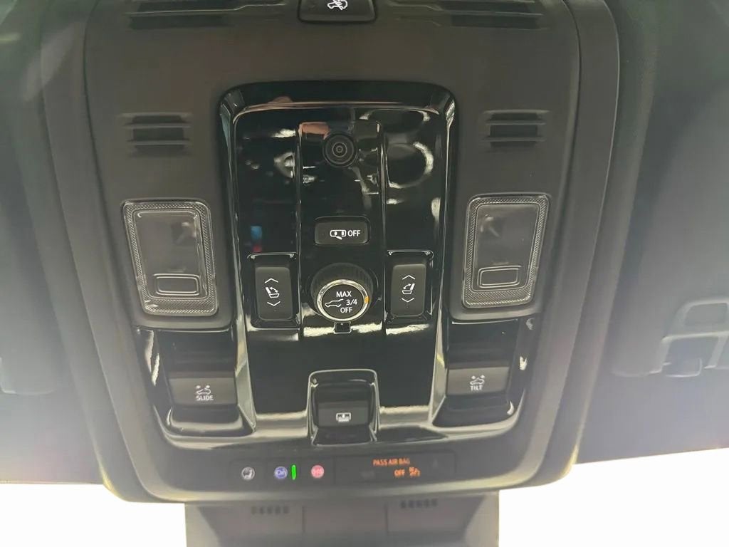 2025 Cadillac Escalade Premium Luxury