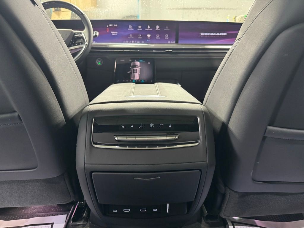 2025 Cadillac Escalade Premium Luxury