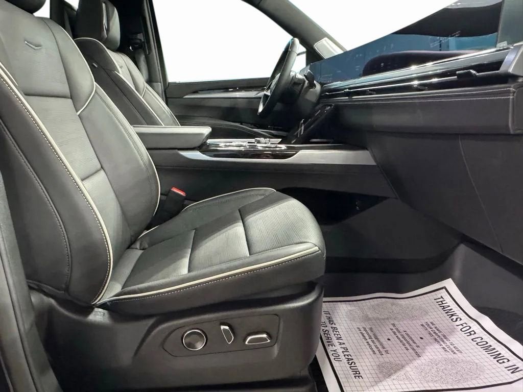 2025 Cadillac Escalade Premium Luxury