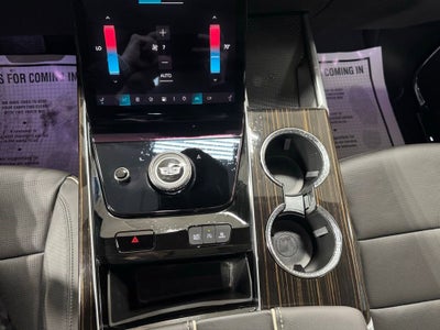 2025 Cadillac Escalade Premium Luxury