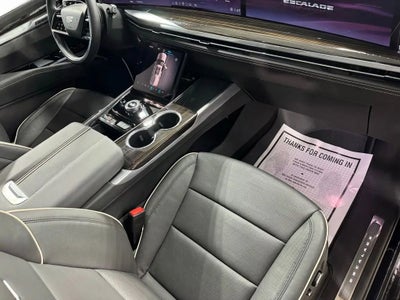 2025 Cadillac Escalade Premium Luxury
