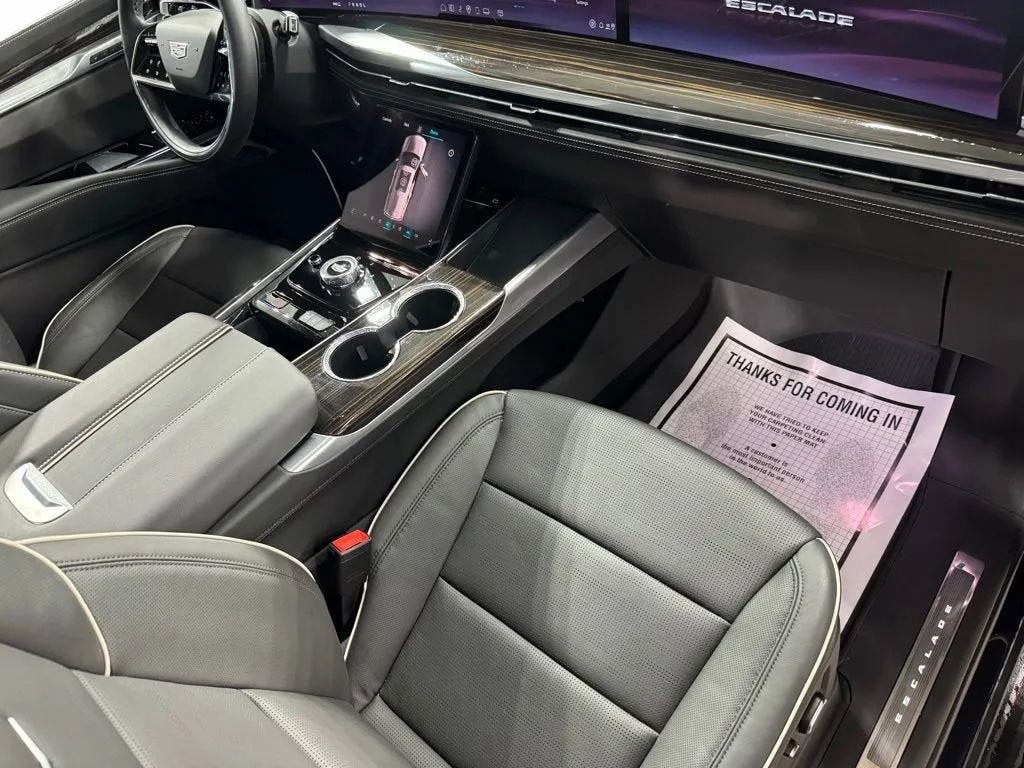 2025 Cadillac Escalade Premium Luxury