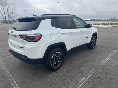 2024 Jeep Compass Trailhawk