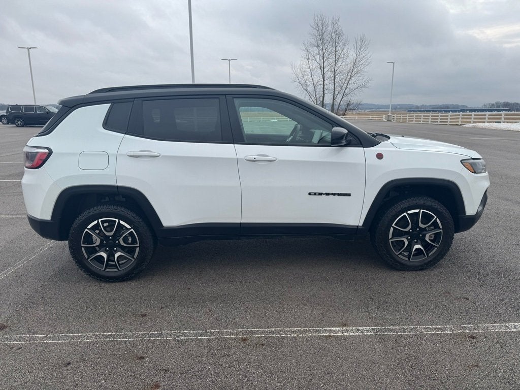 2024 Jeep Compass Trailhawk