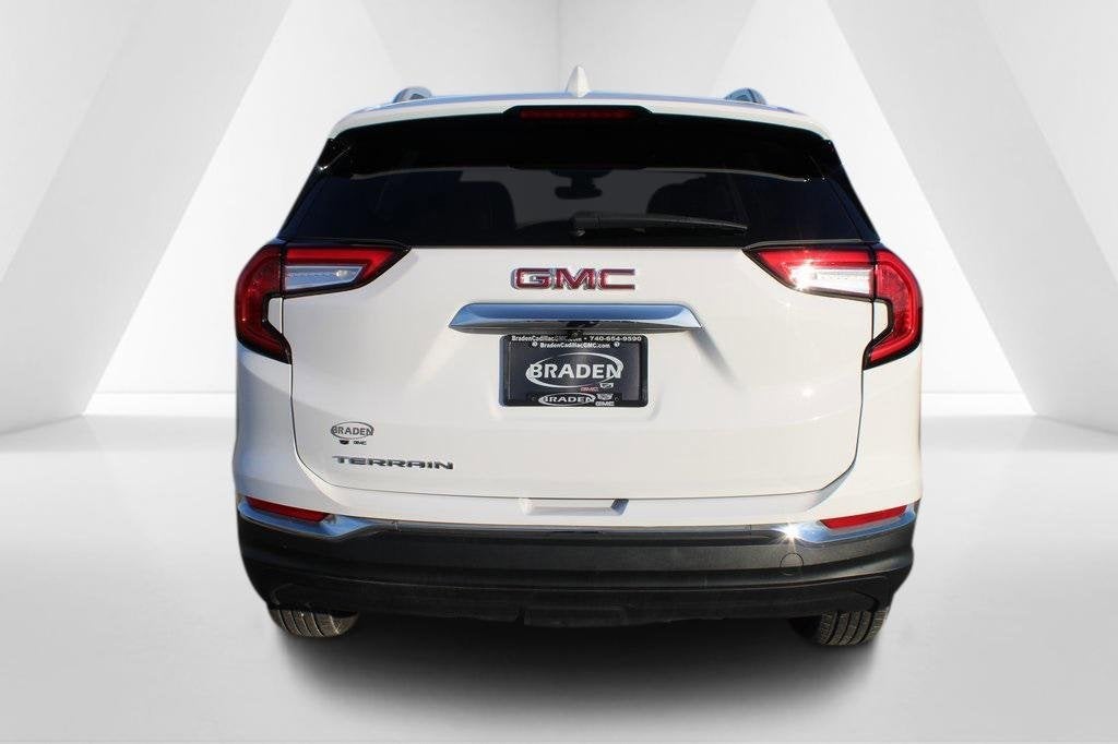 2023 GMC Terrain SLT