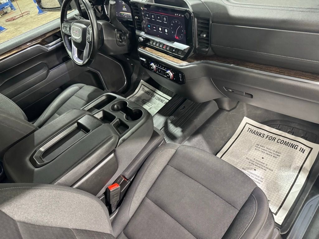 2025 GMC Sierra 1500 SLE