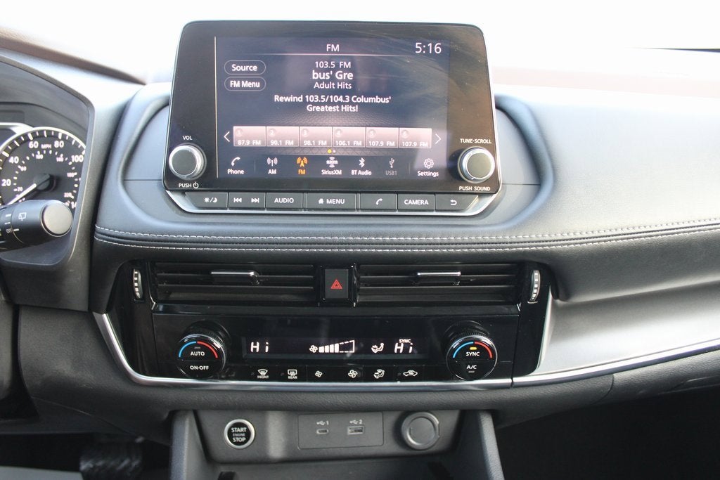 2022 Nissan Rogue SV