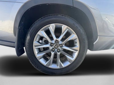 2025 Toyota Highlander LE