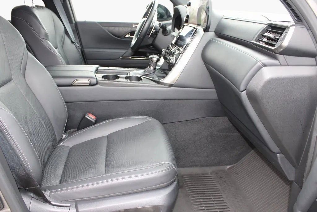 2023 Lexus LX LX 600 Luxury