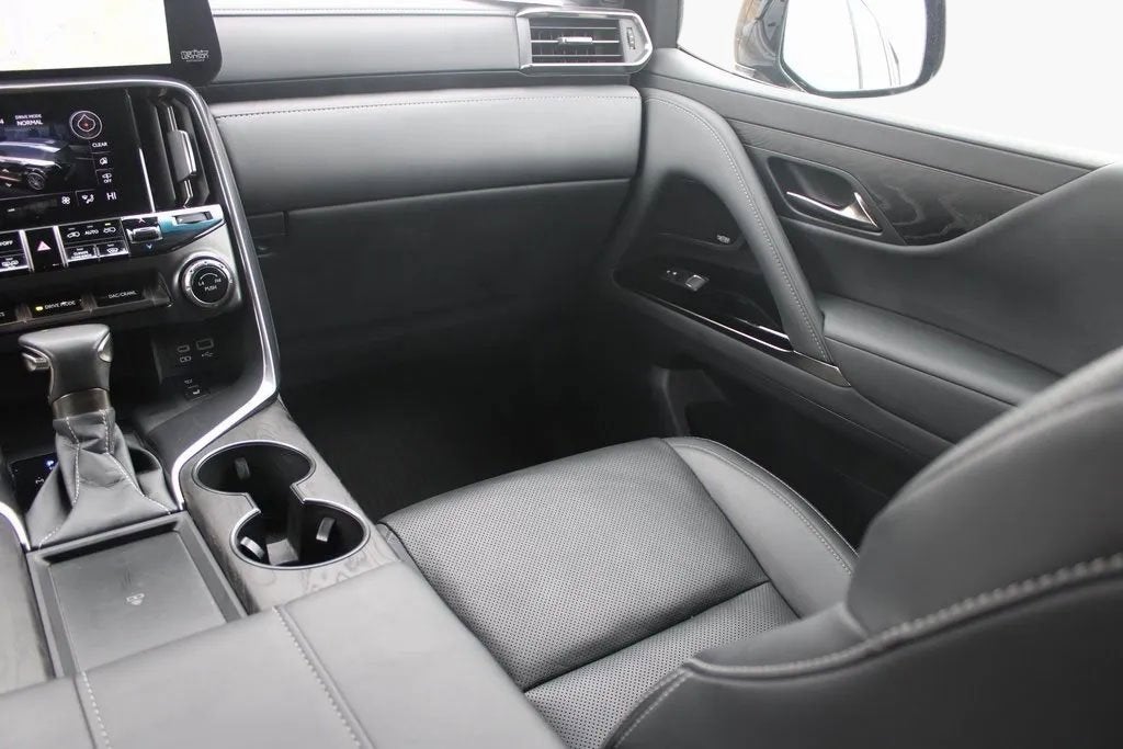 2023 Lexus LX LX 600 Luxury