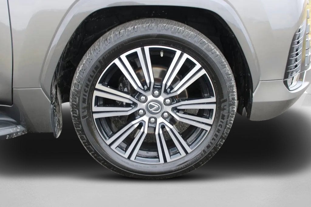 2023 Lexus LX LX 600 Luxury