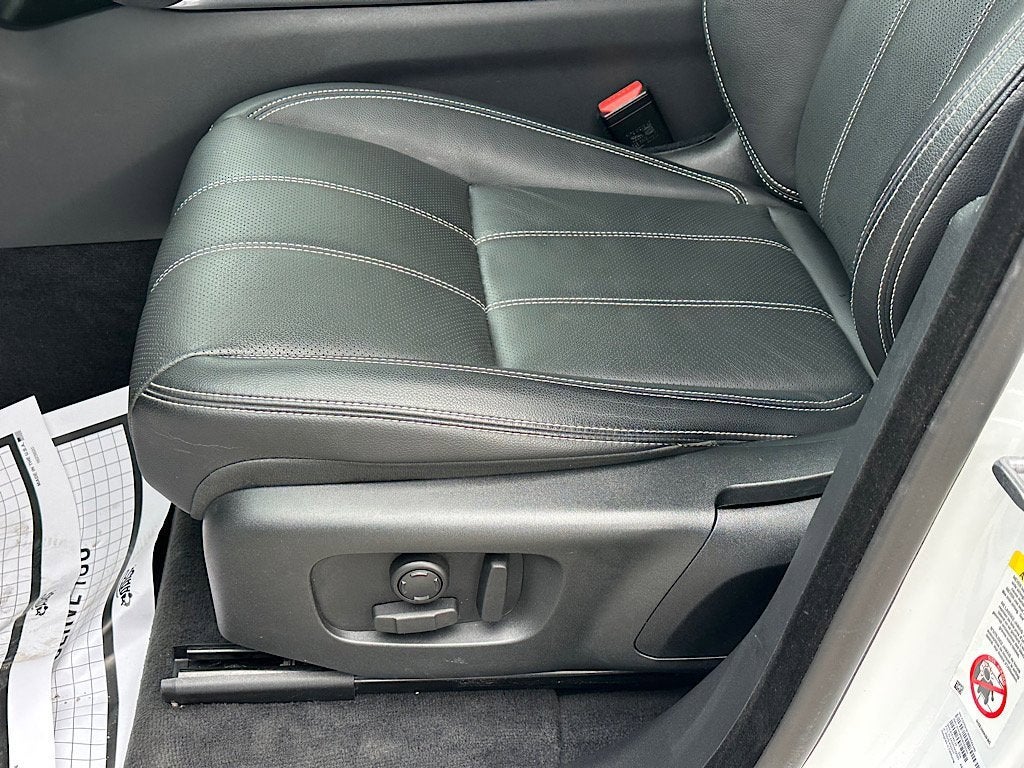 2023 Land Rover Range Rover Velar R-Dynamic S